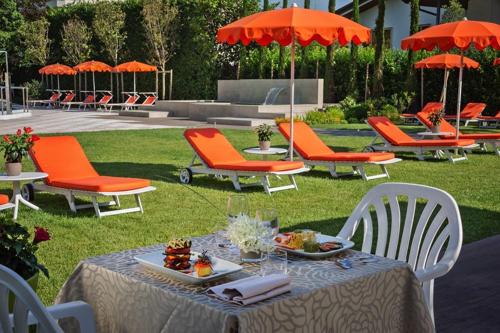 Hotel Eliseo Terme Монтегрото Терме Екстериор снимка