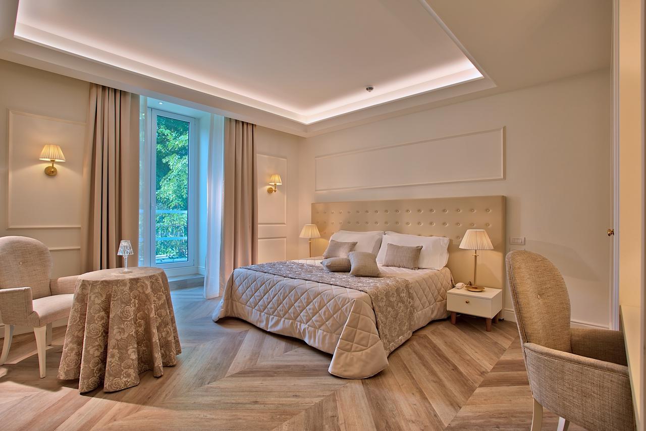 Hotel Eliseo Terme Монтегрото Терме Екстериор снимка
